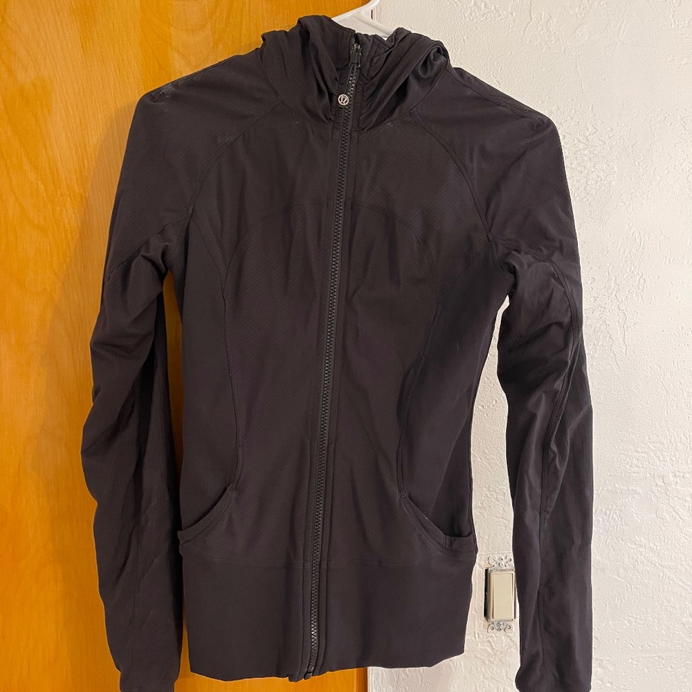 Women’s Lululemon Reversible Waterproof Zip Up
